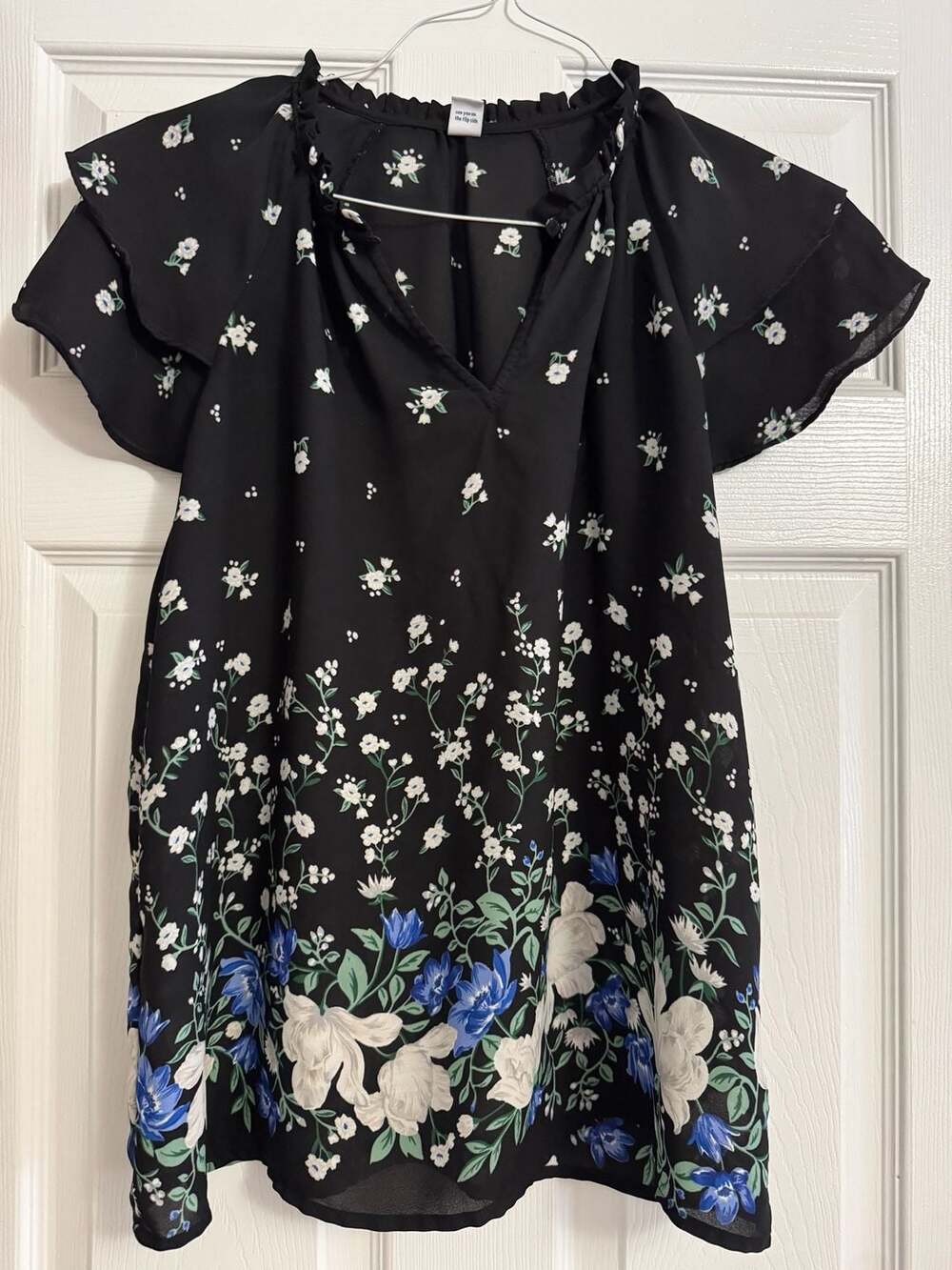 Old Navy Women's Floral Print Flutter Sleeve Blouse Size M